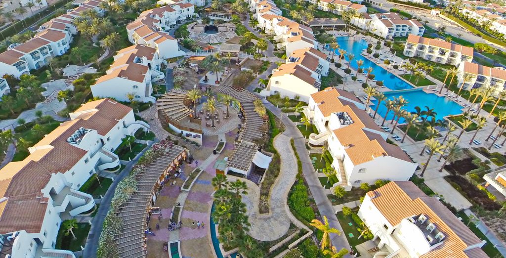 Valtur Sharm Reef Oasis Blue Bay 5*