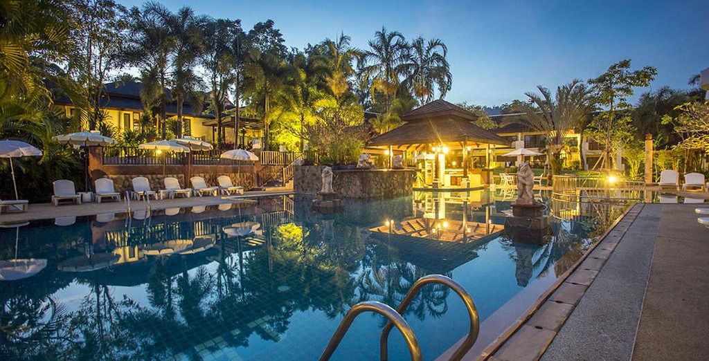 The Leaf on the Sands Khao Lak 4* + Chatrium Residence Sathorn Bangkok 4*