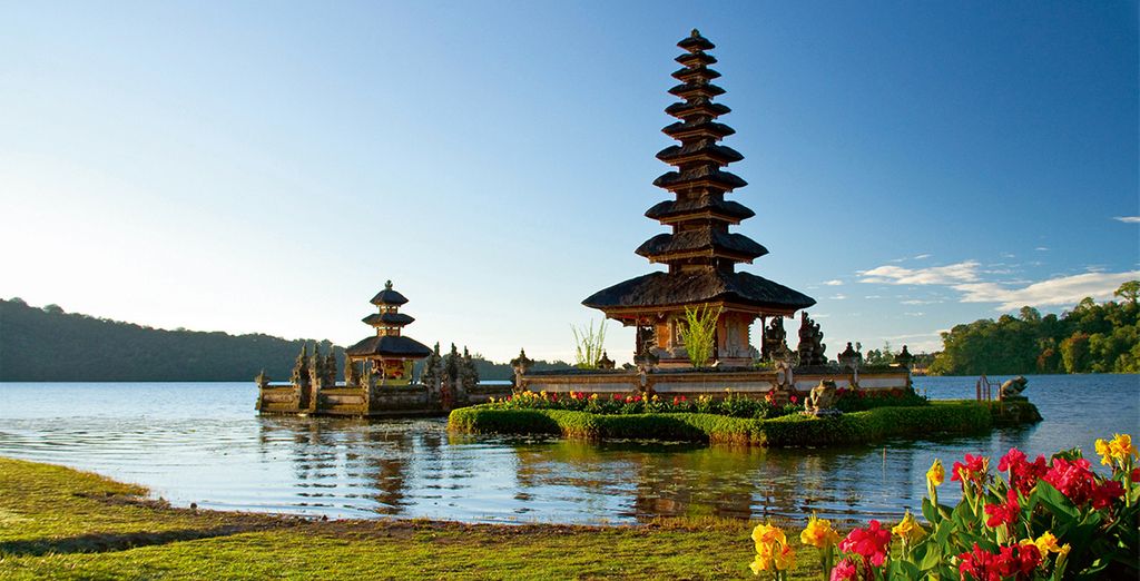 SereS Springs Resort & Spa 5* + Anema Resort Gili Lombok 5* + X2 Bali Breakers Resort 5*