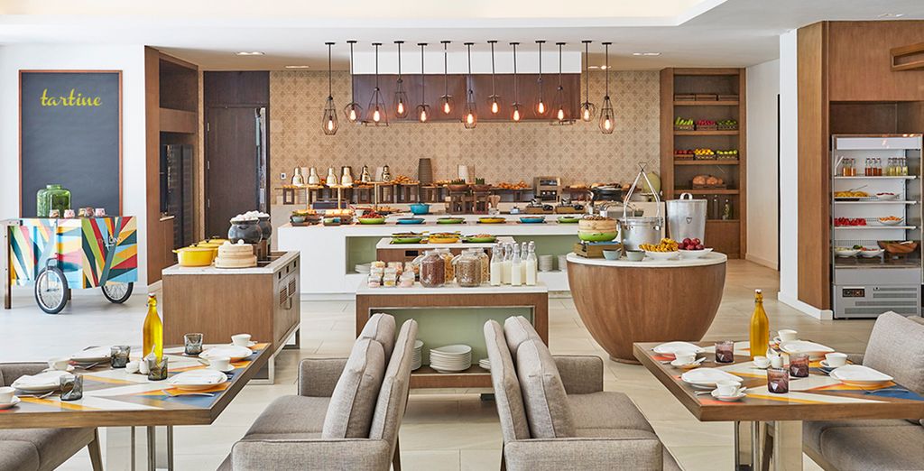 Sofitel Philippine Plaza Hotel 5* + The Lind Boracay Hotel 5*