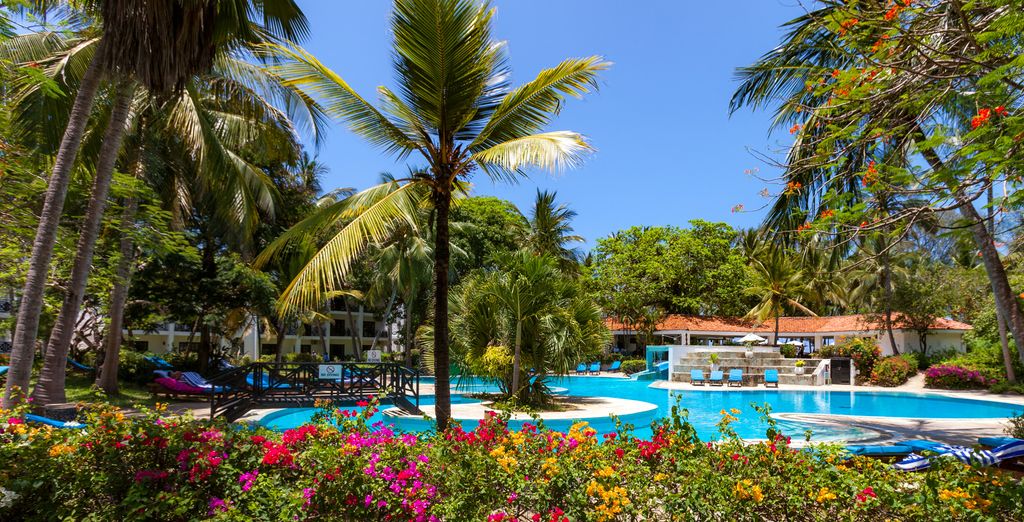 Diani Sea Resort 4* + Safari