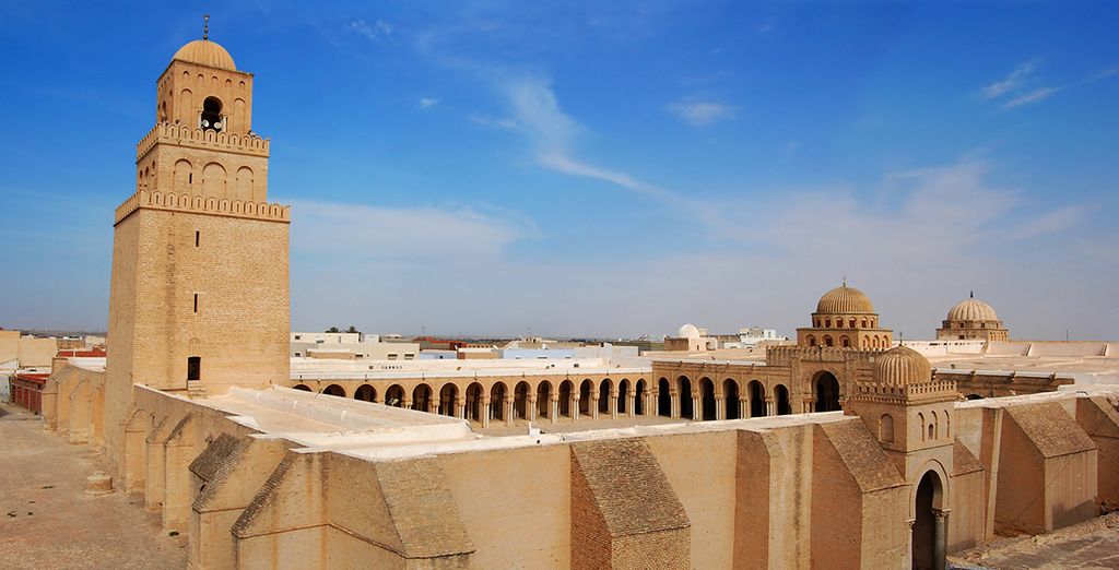 Tunisia tra deserto, oasi, palmeti e laghi salati