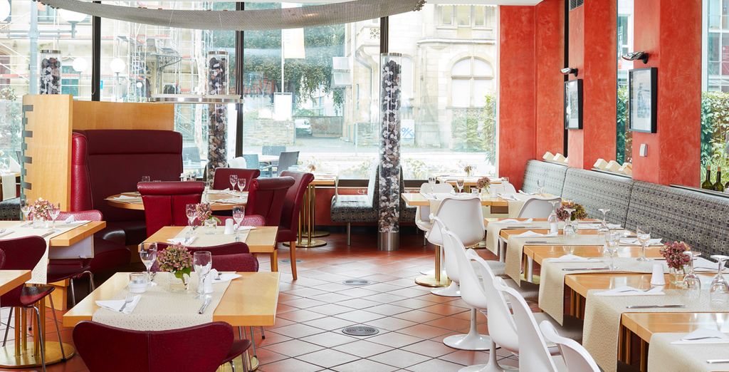 Living Hotel Kanzler 4*