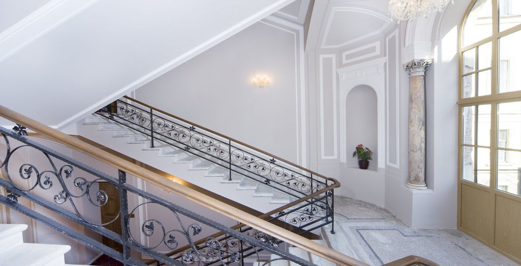 Grand Hotel Tchaikovsky  4*