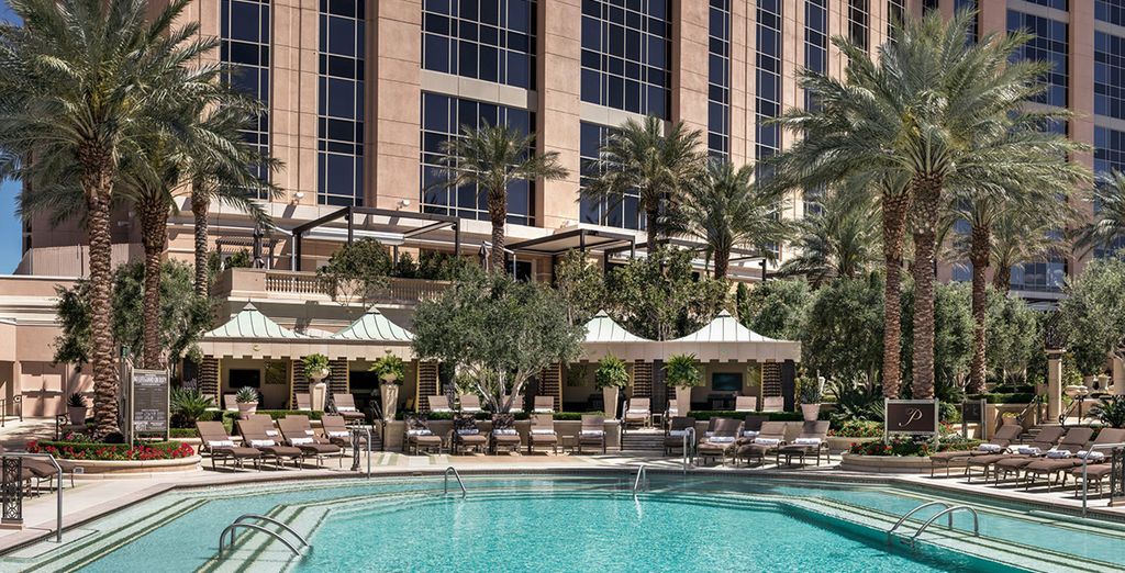 Sheraton Grand Los Angeles 4* + Venetian Las Vegas 5* + Concorde New York 4*