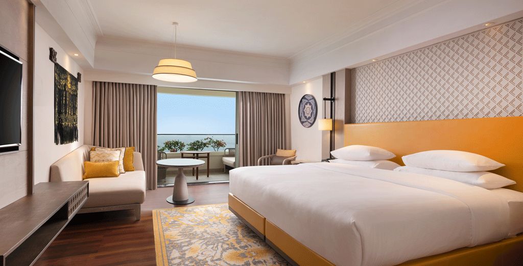 Ubud Village Hotel 4* + Wyndham Sundancer Resort 5* + Hilton Bali Resort 5*