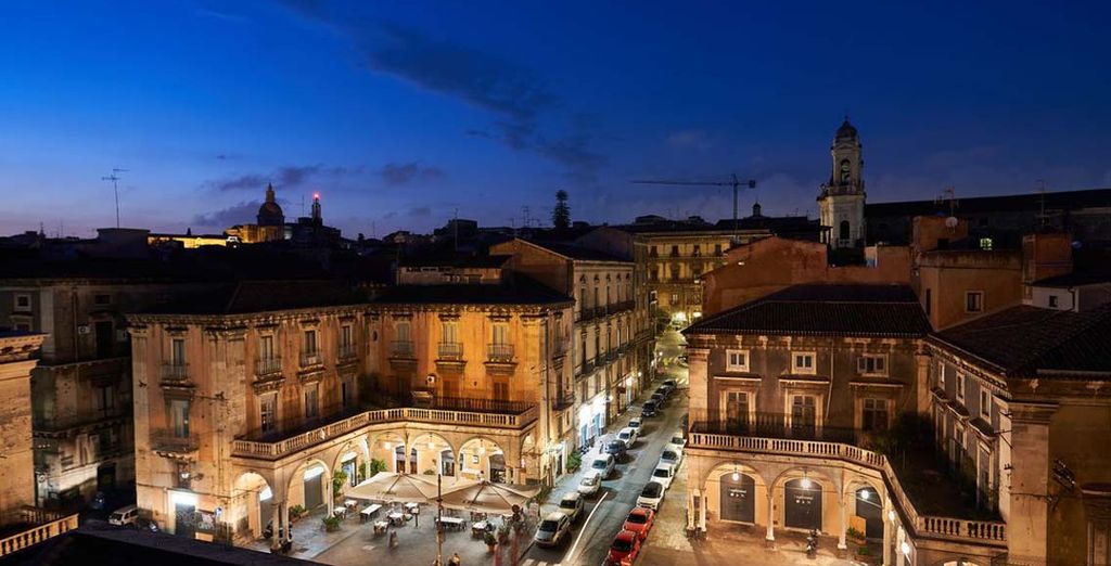 Asmundo di Gisira - Art Market Living Boutique