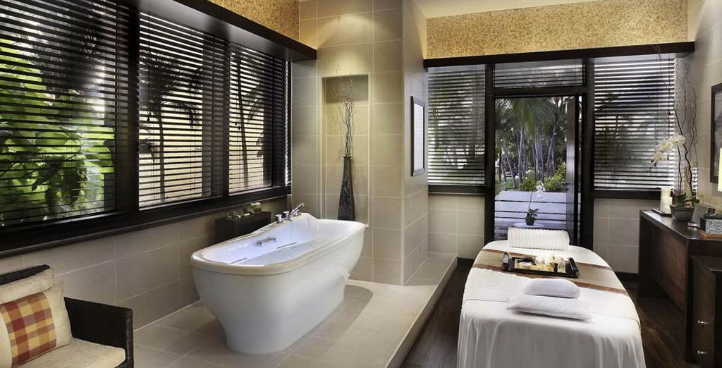 Sofitel Philippine Plaza Hotel 5* e Crimson Boracay Resort 5*