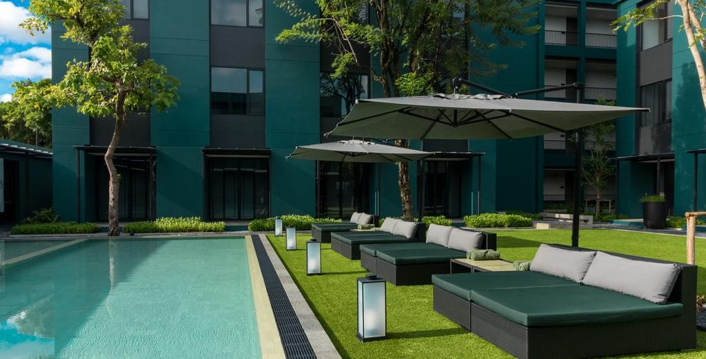 Theatre Residence 4* + Aleenta Phuket Resort & Spa 5*