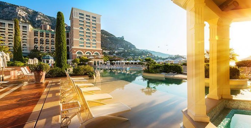 Monte Carlo Bay Hotel & Resort 4*