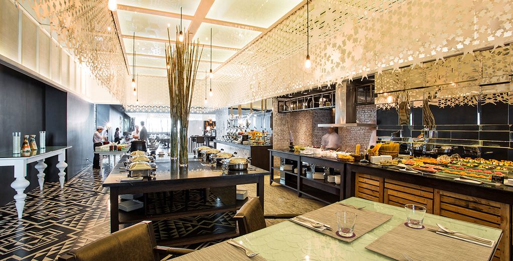 Mode Sathorn Hotel 4* & Aonang Cliff Beach Resort 4*