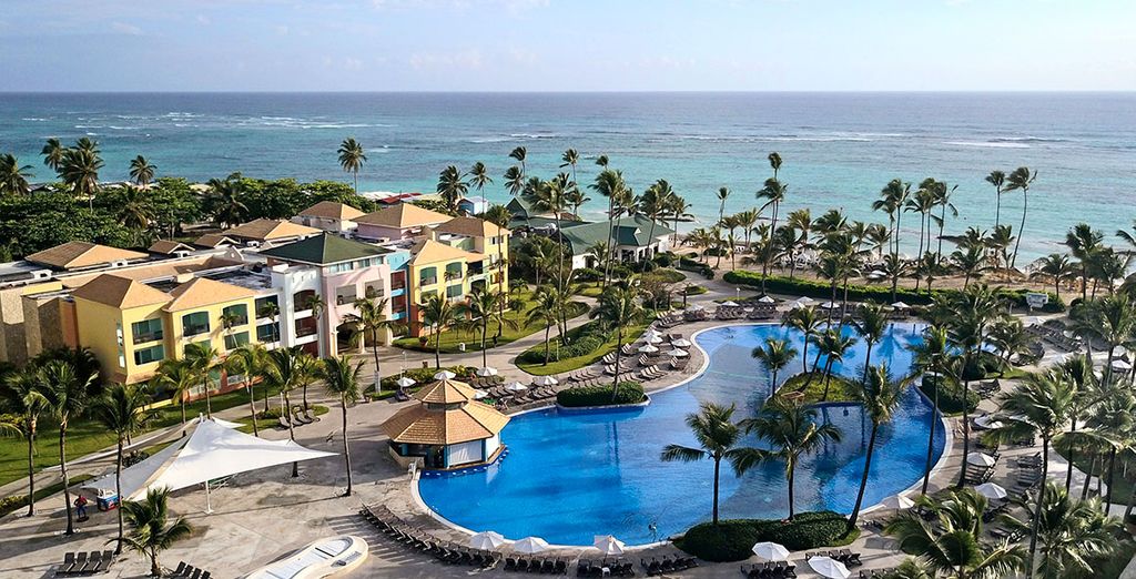 Ocean Blue & Sand Golf & Beach Resort 5*