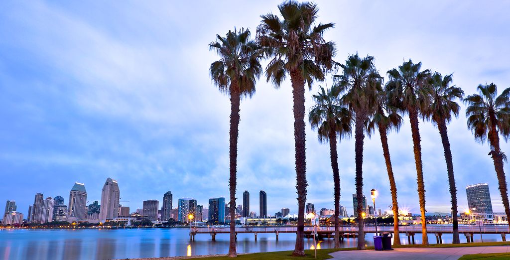 California in libertà con noleggio auto incluso