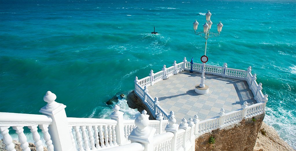 Marconfort Benidorm Suites 4*
