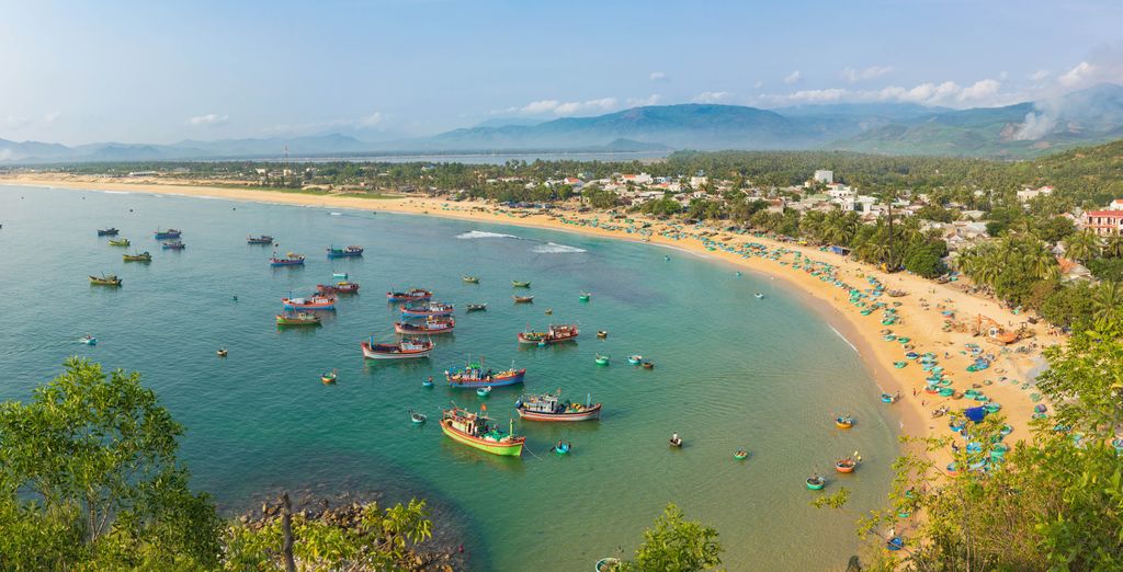 Tour tra il delta del Mekong, spiagge e possibile estensione nel nord