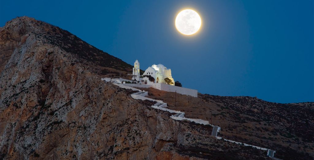 Grecia romantica: Atene, Folegandros e Santorini