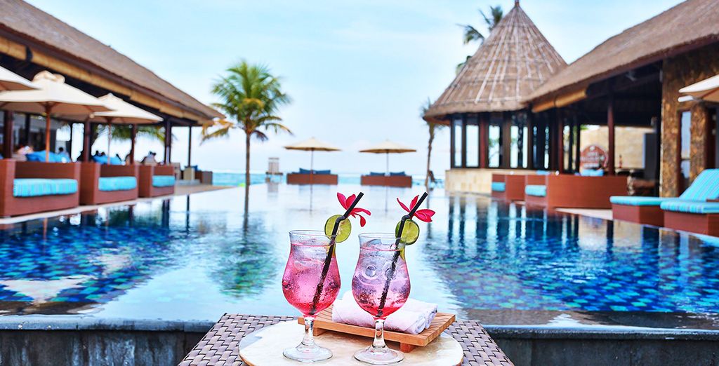 Alaya Resort Jembawan 4* + Lembongan Beach Club & Resort 5* + The Club Villas 4*