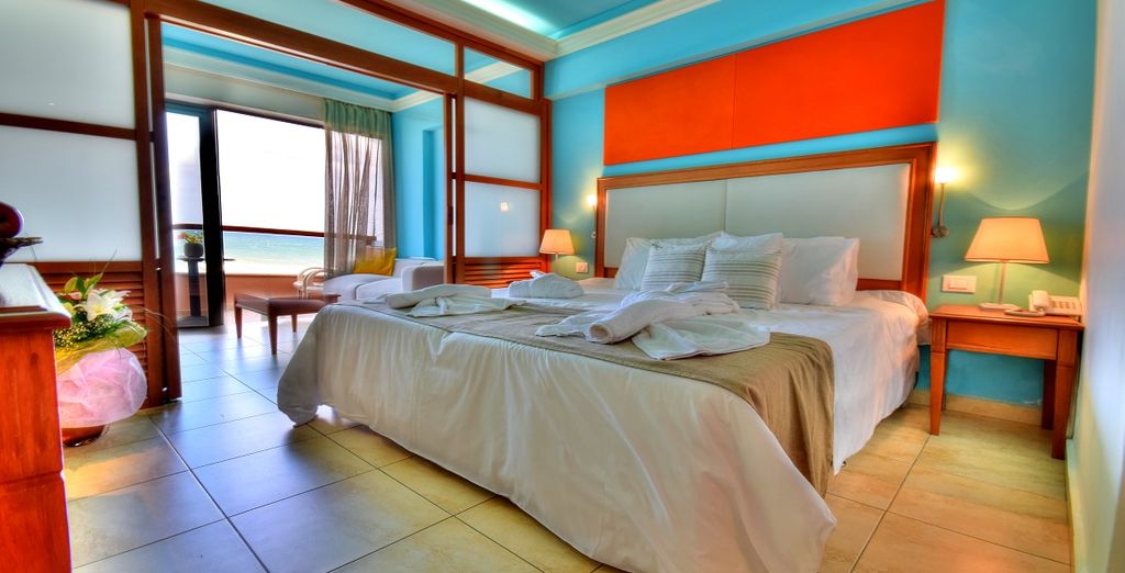 Kiani Beach Resort 5*
