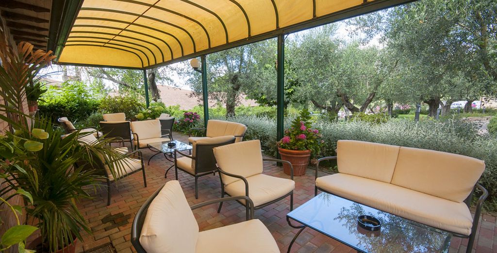 Villa Paradiso Village 4*