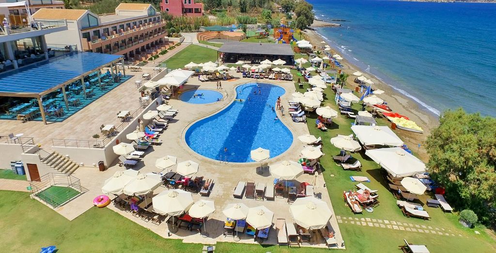 Kiani Beach Resort 5*