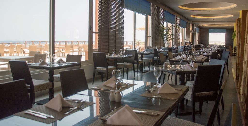 Crociera sul Nilo e Novotel Marsa Alam 5*