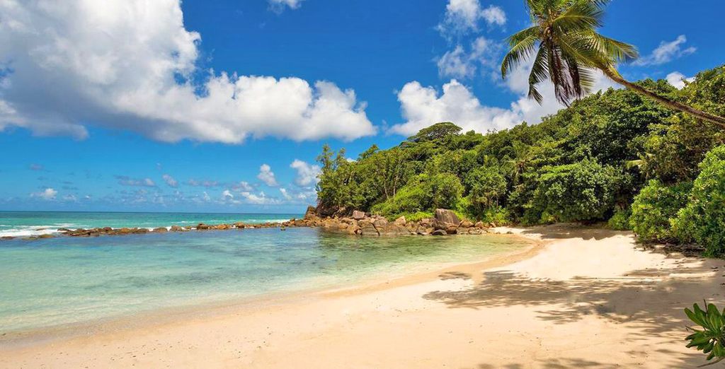 Avani Seychelles Barbarons Resort & Spa 4*