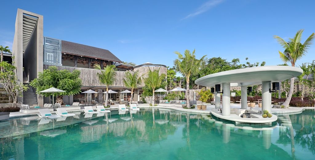 SereS Springs Resort & Spa 5* + Anema Resort Gili Lombok 5* + X2 Bali Breakers Resort 5*
