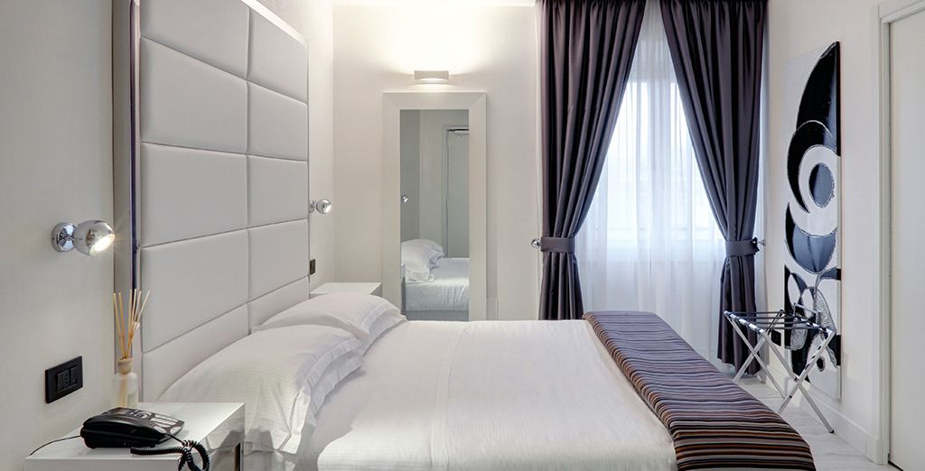 Hotel River 4*