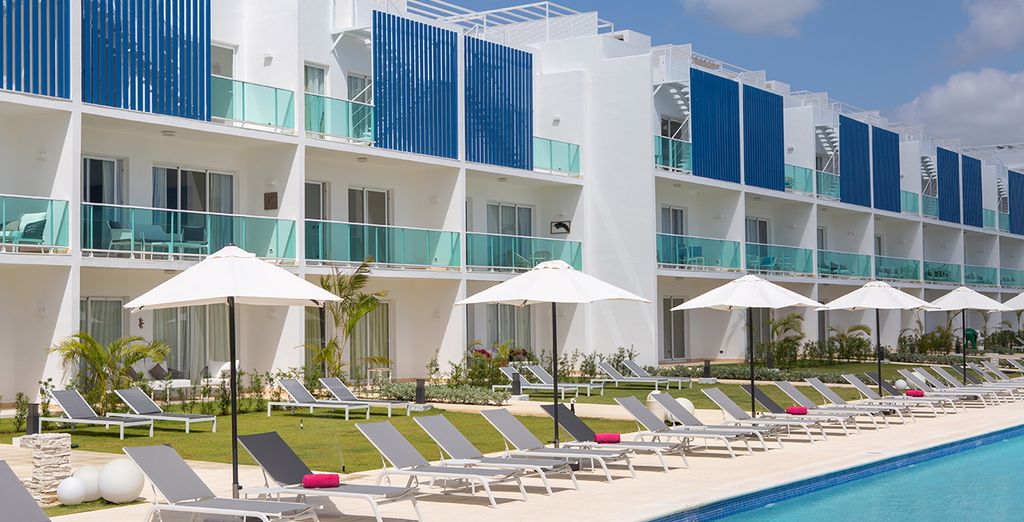 Coral House Suites By CanaBay Hotels 4*