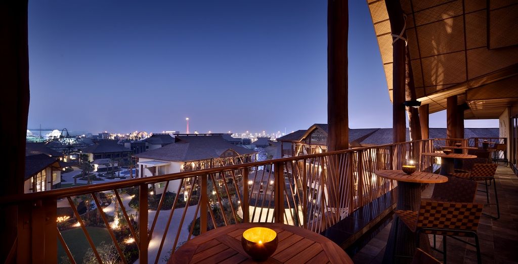 Lapita Dubai Parks & Resorts 4* + Dubai Parks + JW Marriott Marquis Dubai Hotel 5*