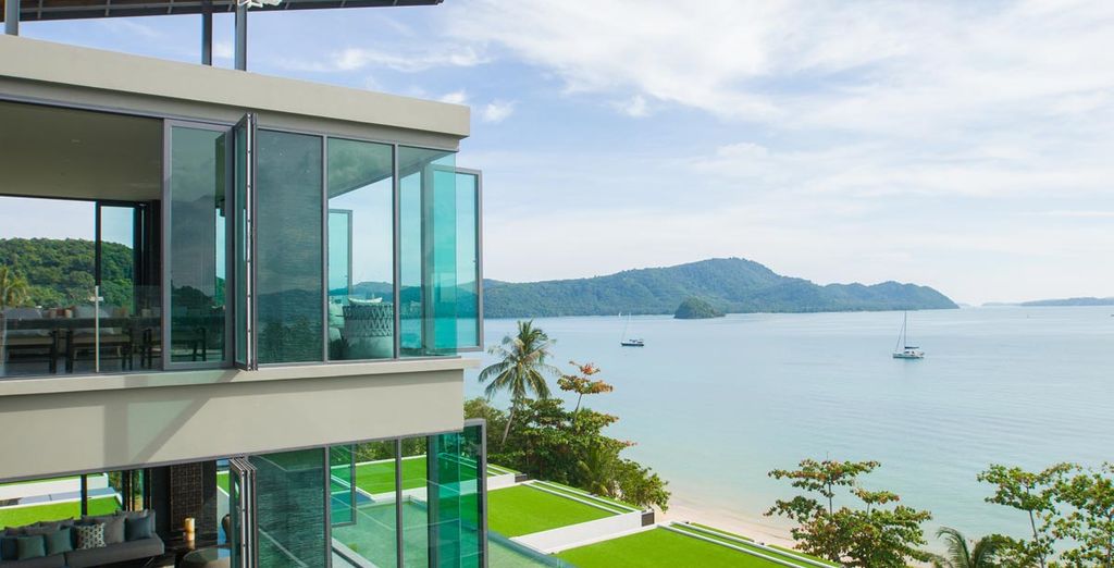 LiT Bangkok Hotel 5* +  My Beach Resort Phuket