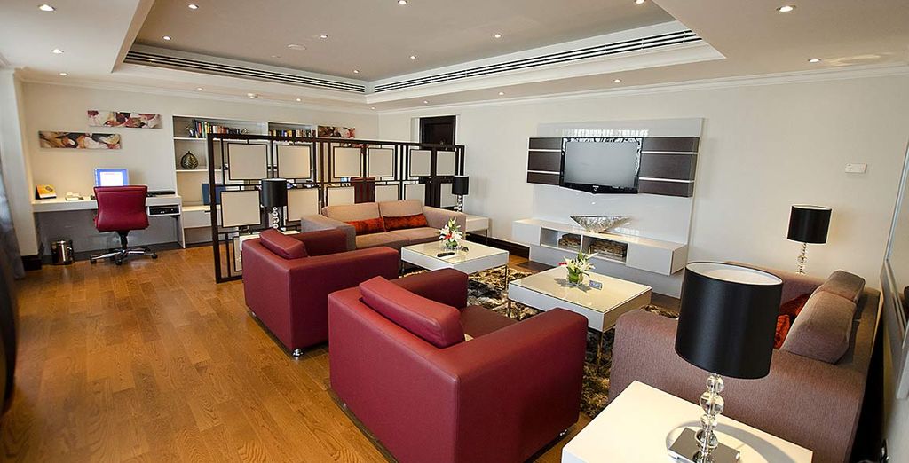 Towers Rotana 4*
