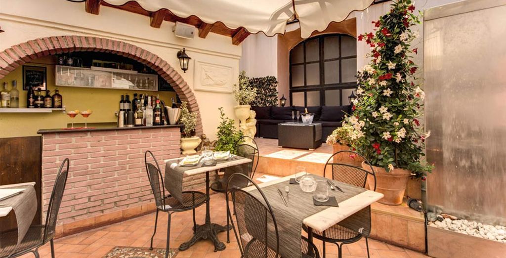 Relais Fontana Di Trevi 4*