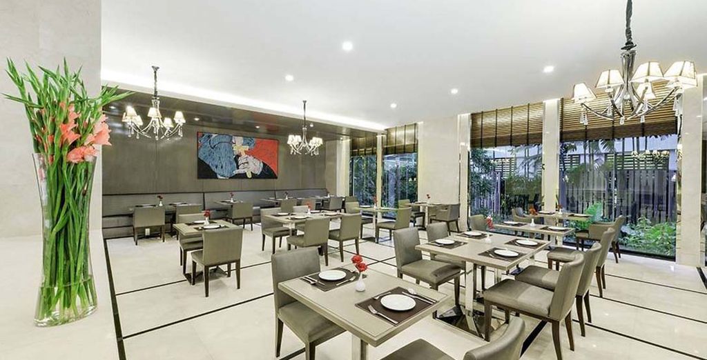 Center Point Chidlom 4* + Khao Lak Bhandari Resort & Spa 4*
