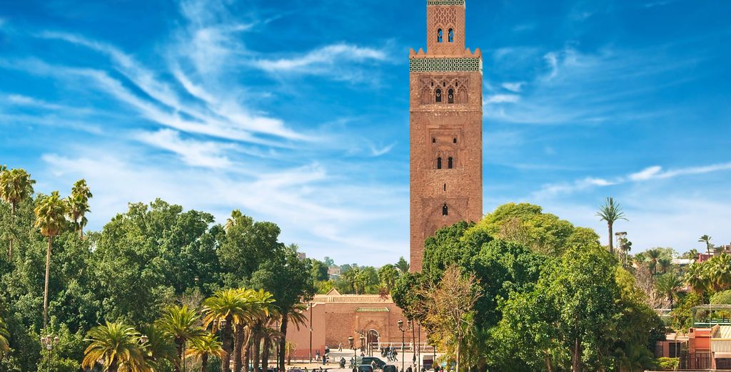 Tour del Marocco tra città imperiali e deserto
