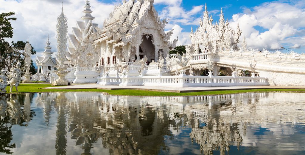 Tour a Nord di Bangkok + Chanalai Flora Resort Phuket 4*