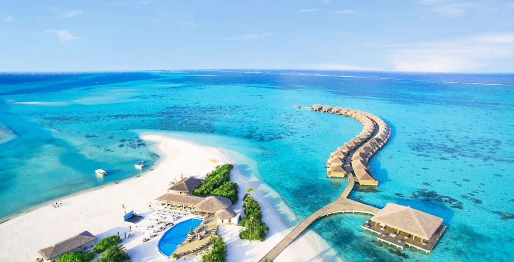 Maldives package inclusions