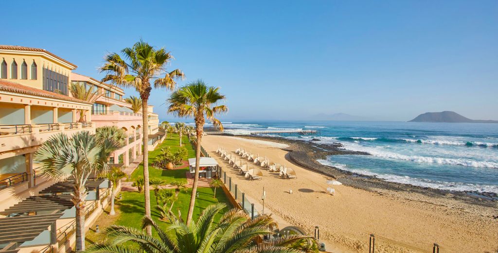 Secrets Bahía Real Resort & Spa 5*