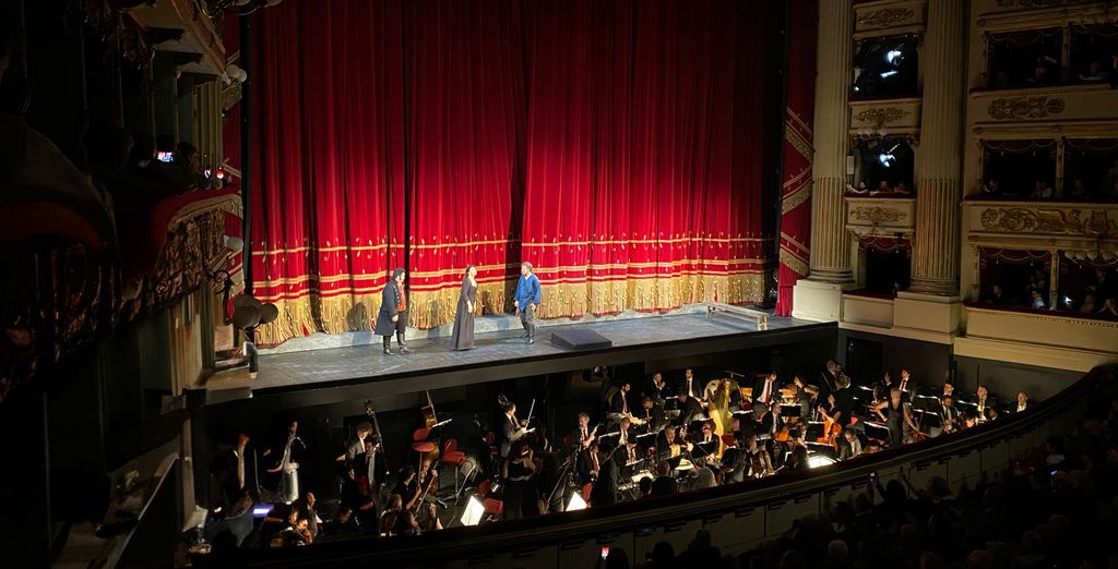 La Scala opera tickets & Hotel Cavour 4* Milan Up to 70 Voyage