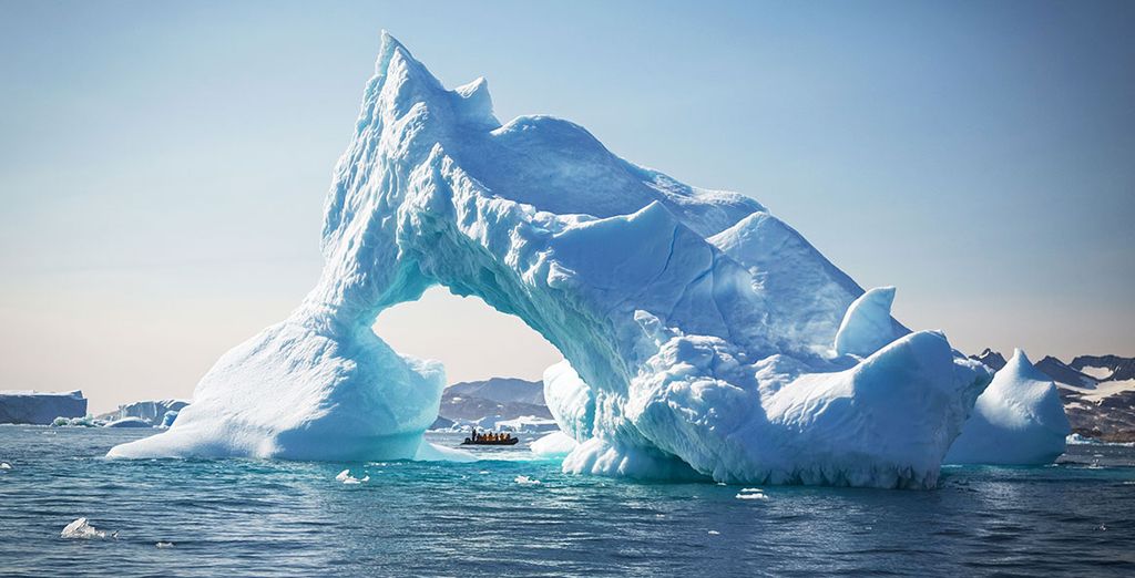Arctic Express Cruise: Greenland's Northern Lights