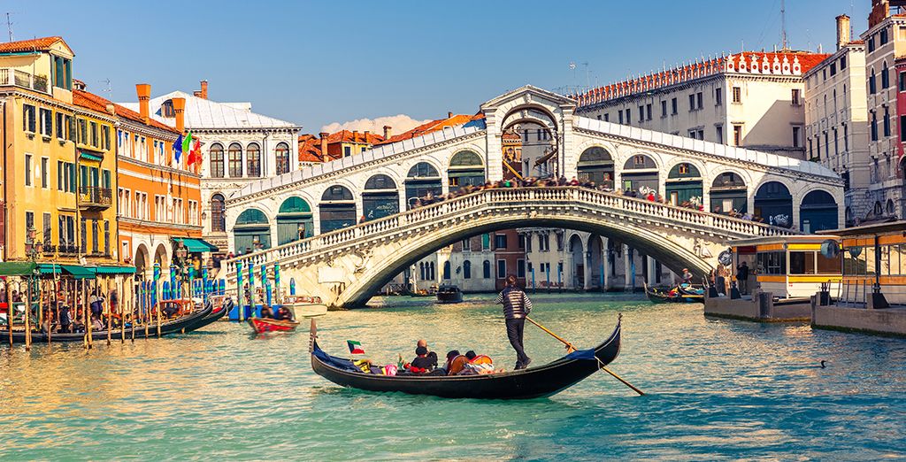 Discover the romantic city venice