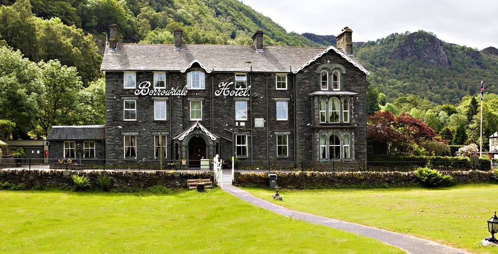 Borrowdale Hotel 4*