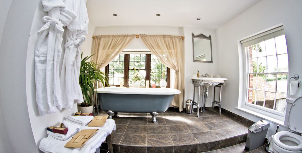 Livingstone Cottage at Port Lympne Reserve & Howletts Wild Animal Park 4*