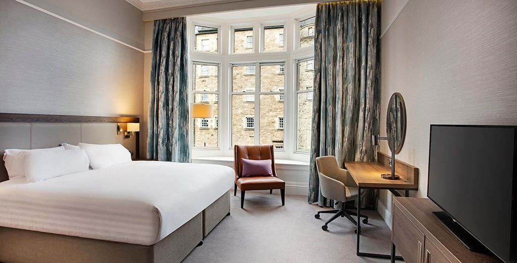 Hilton Carlton Edinburgh 4*