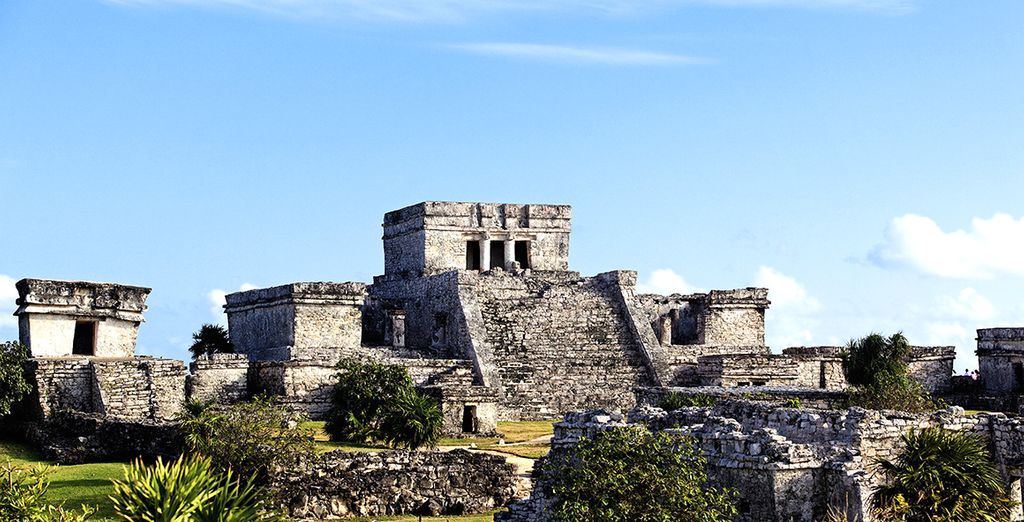 Yucatan Tour & Optional Barcelo Maya Colonial 5* 