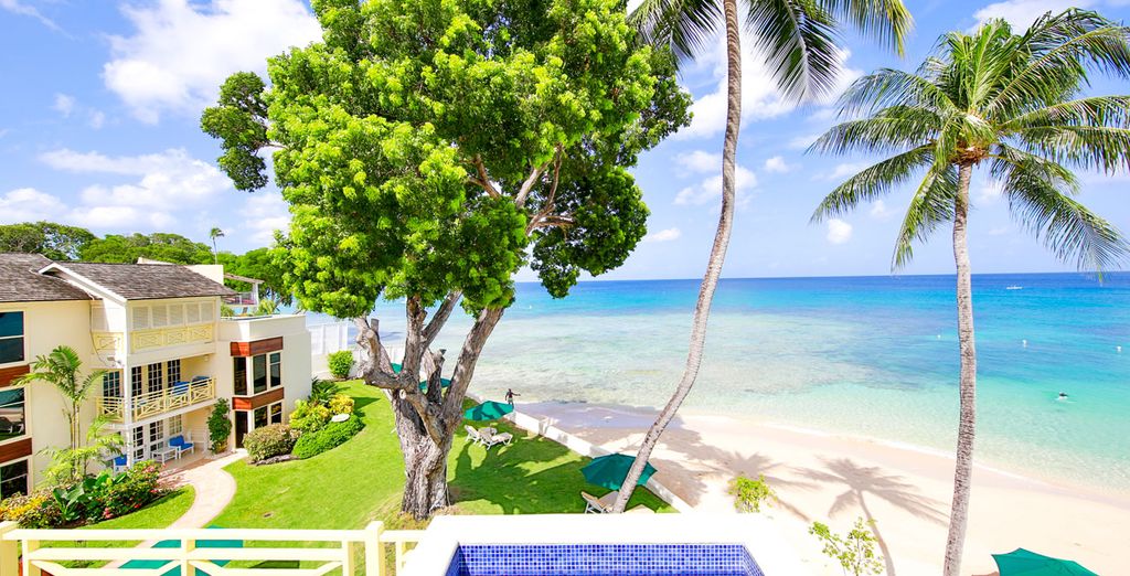 Relax yourself in Barbados during your sun holidays in luxurious hotels