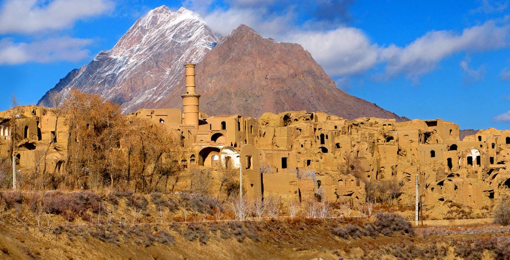 Essential Iran Tour with Optional Tabriz Extension