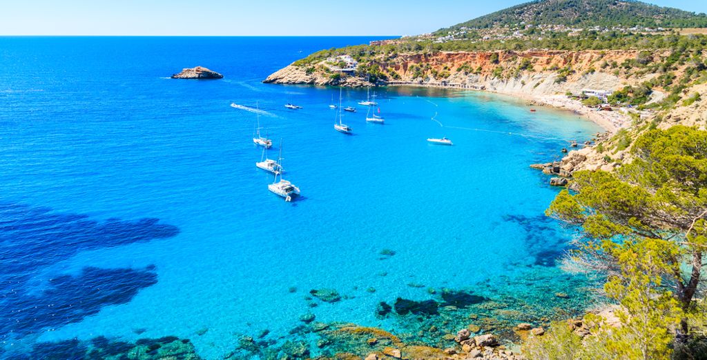 Ibiza, perfect destination for a last minute trip