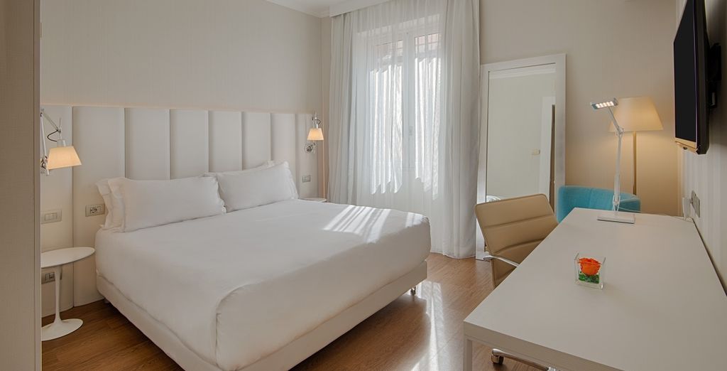 NH Genova Centro 4* - last minute to italy