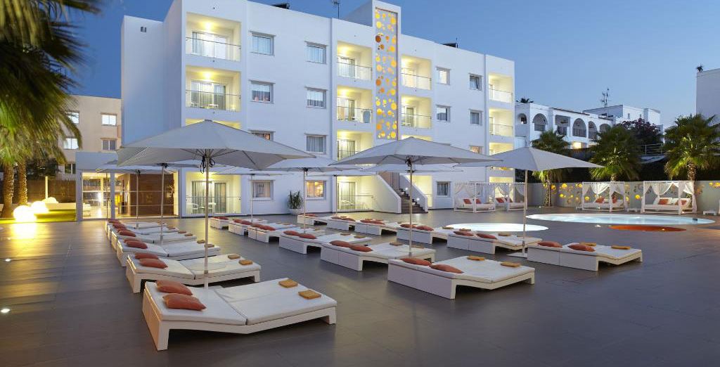 Ibiza Sun Apartments - last minute offers to Ibiza